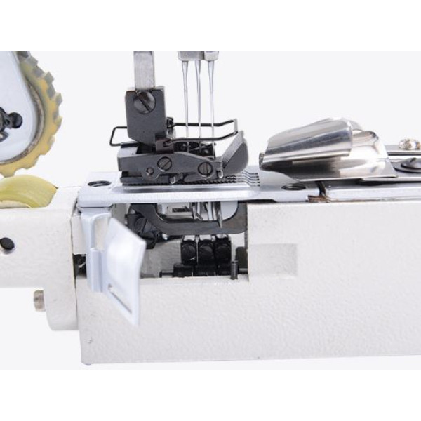 Jack JK-T9280D-73-2PL трехголкова швейна машина ланцюгового стібка з П-образною платформою і сервоприводом